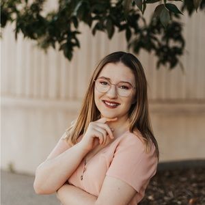 Meet your Posher, Sydney